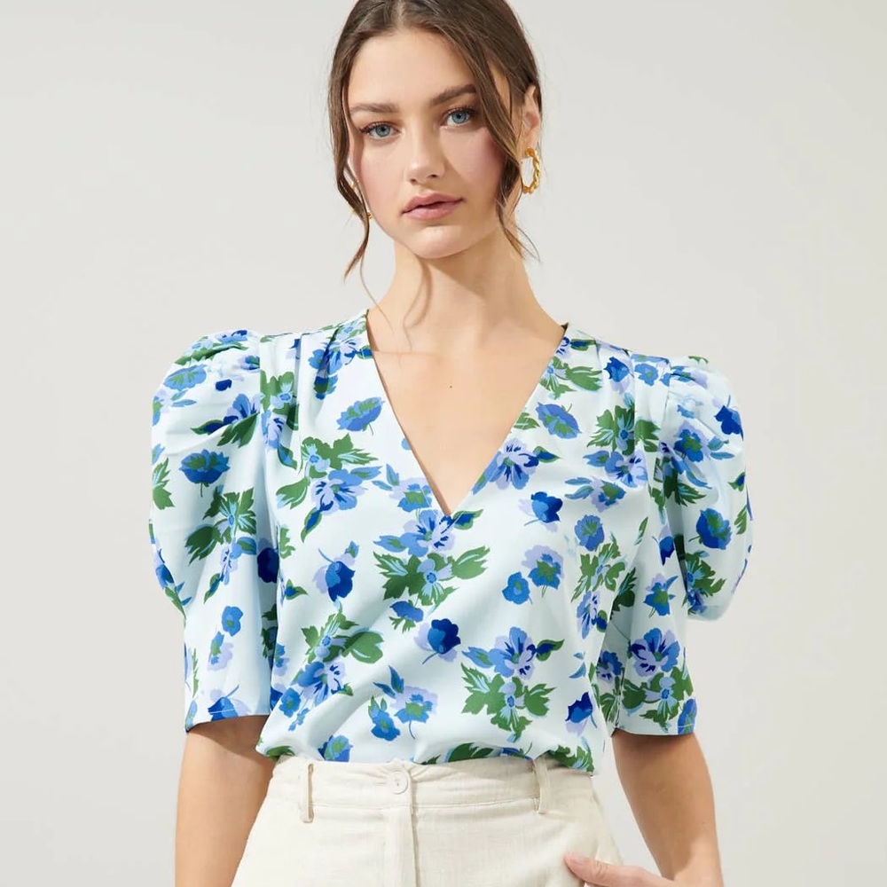 Floral Puff Sleeve Blouse